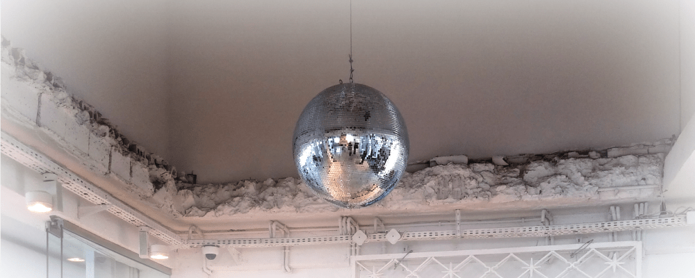 זהו להפעם, אם פיספסתם את הפוסט הקודם לגבי פעילויות עם הילדים בורשה, זיקוקים וארוחות סילבסטר במסעדות הכי שוות בורשה, תציצו שוב ובפוסט הבא נסכם את הפרוייקט הזה עם ההמלצות של מובילי הדעה המקומיים של ורשה. אחלה שבוע ושיהיה דיסקו!